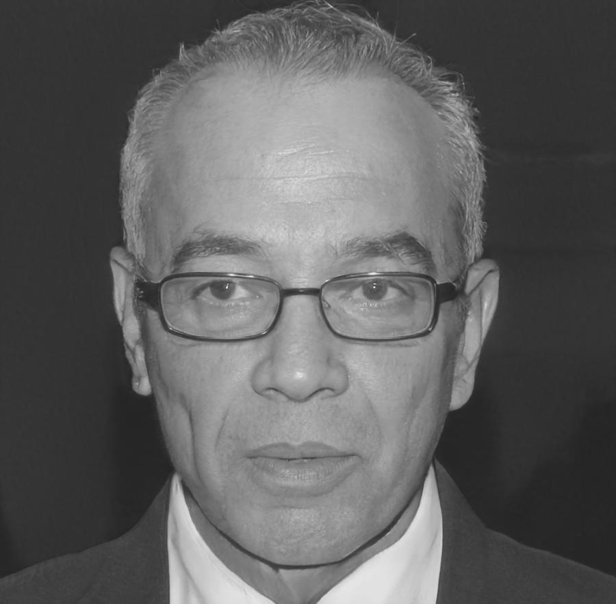 Eamon Lindqvist, Lead Financial Analyst